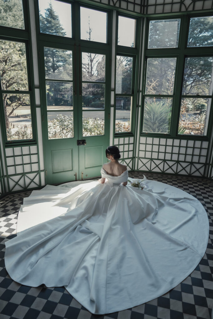 A by Hatsuko Endo Audrey 旧古河邸