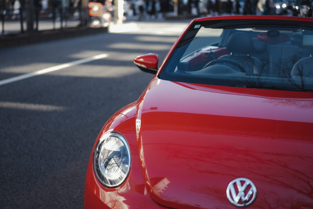 フォルクスワーゲン ビートル 赤いオープンカー おもしろレンタカー フォトウェディング