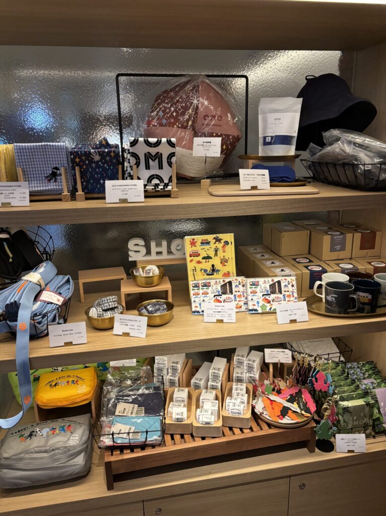 OMO5函館　ラウンジ　OMOベース