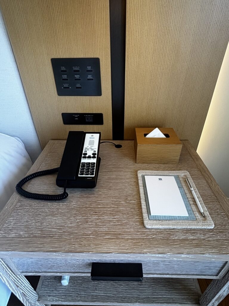 ハレクラニ沖縄　プレミアオーシャンビューキング　客室
